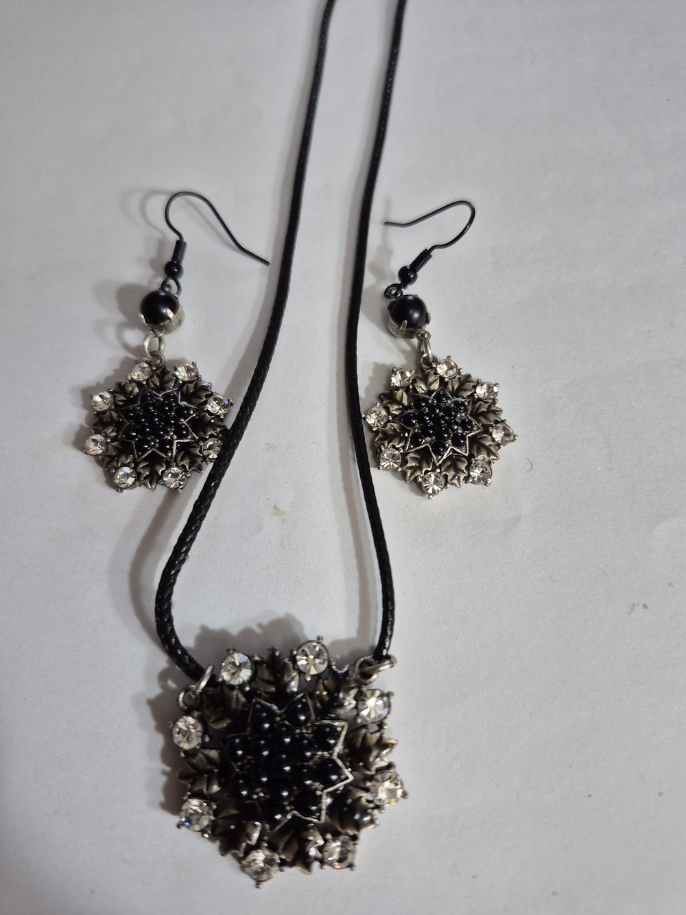 Classic Black Floral Crystal Necklace and Earrings Set